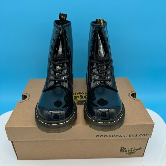 Dr. Martens Women's 1460 Patent Lamper‎ Leather Lace Up Boots, Size 7, Black - Picture 7 of 13